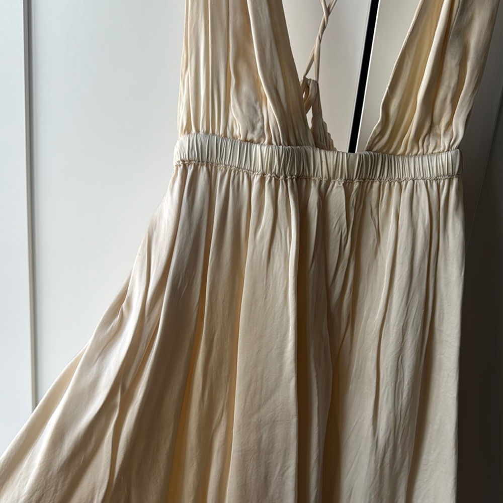 Indah Cream Spaghetti Strap Dress - Picture 11 of 14
